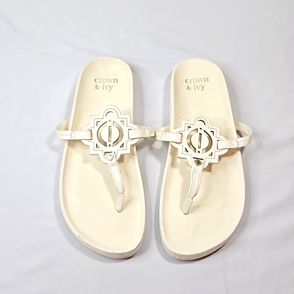 crown & ivy white wylie footbed sandals Sz 8